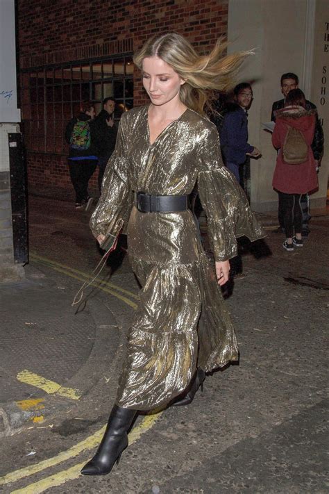 Annabelle Wallis Leaves Her Hotel In London 10112018 Hawtcelebs