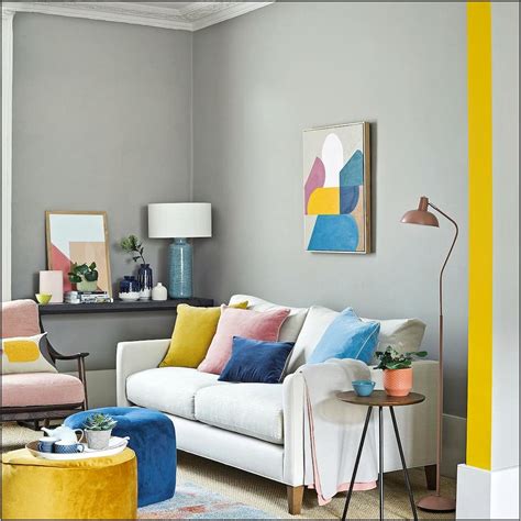 Small Living Room Paint Color Ideas Living Room Home Decorating
