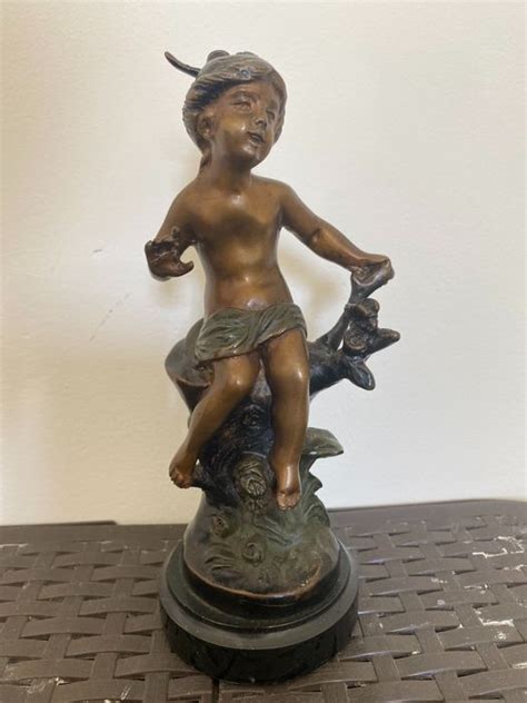 Auguste Moreau Bronzen Beeld Van Een Meisje Catawiki