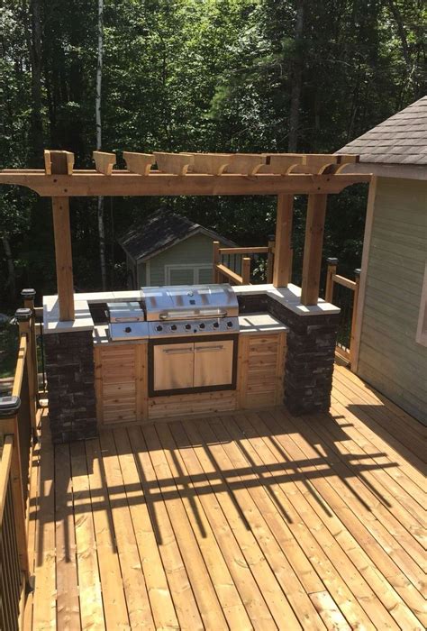 There are various types of propane and natural gas grills that are sold online. 26 DIY Outdoor Grill Stations & Kitchens | Outdoor grill ...