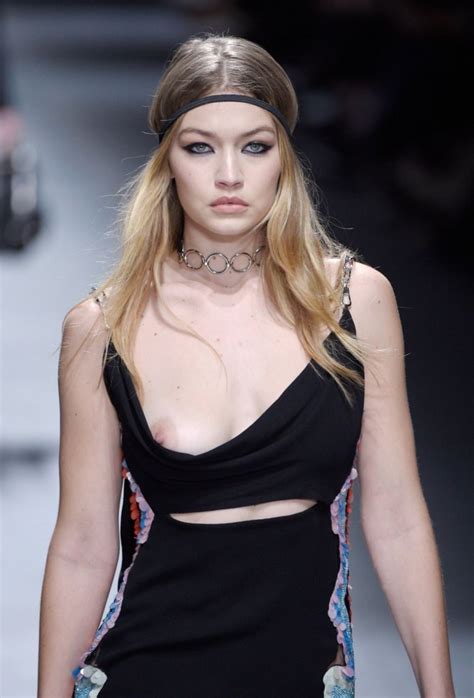 Gigi Hadid Boob Slip The Drunken Stepforum A Place To Discuss Your Worthless Opinions