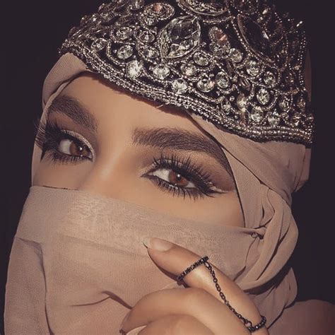 Likes Comments Niqab Is Beauty Beautiful Niqabis On Instagram Hijab Burqa Hijaab