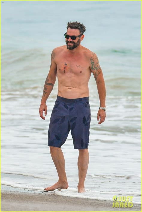 Brian Austin Green Shows Off His Shirtless Physique At The Beach In