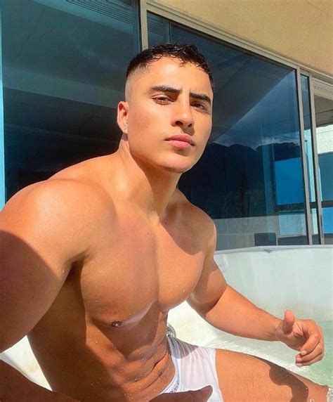 Hot Male Model Fabián Andrades Emre