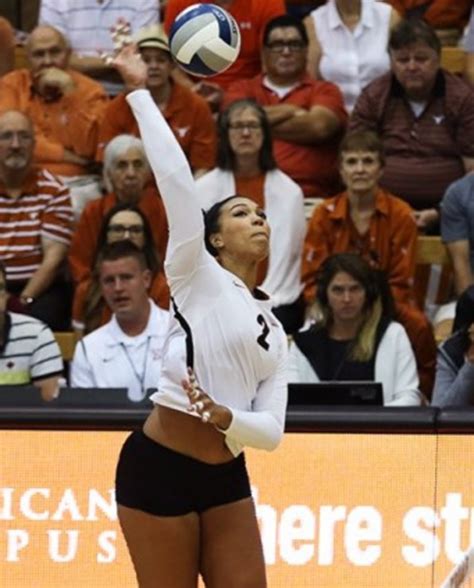 Texas Volleyball Standout Micaya White Facing Dui Charge Photos