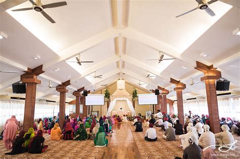 5.38965, 100.3802) is the place of worship of the sikh community in perai. Sonia and Reyhan's Sikh Wedding - Malaysia Wedding ...