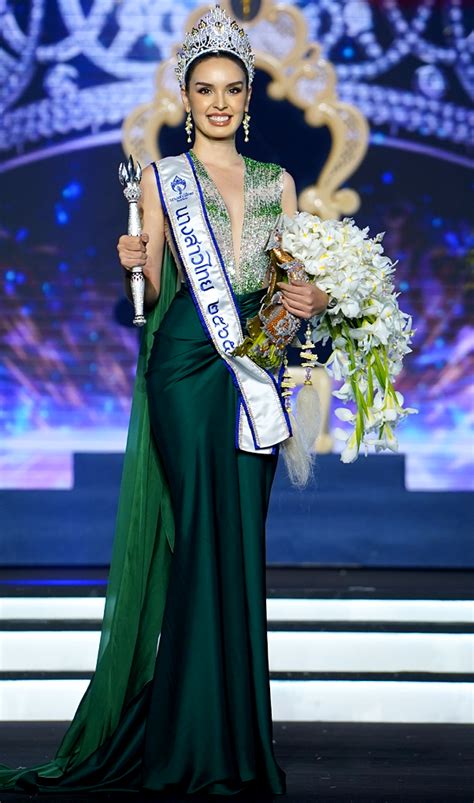 Miss Thailand 2022 ~ Ganadora N º Mt16 Manita Duang Kham Farmer