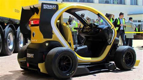 The renault twizy is a microcar designed and marketed by renault. RENAULT TWIZY RS F1 VIDEO - Wroc?awski Informator ...