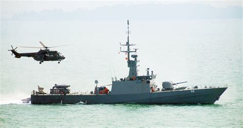Singapore Retires Three Fearless Class Patrol Vessels