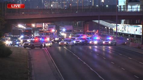 Chicago Expressway Shooting 1 Shot On Eisenhower Expressway Outbound