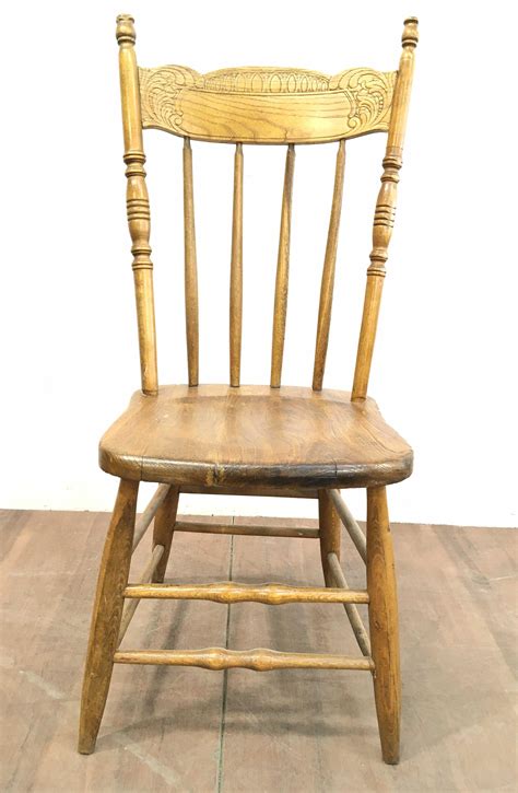 Lot Vintage Pressed Back Oak Side Chair