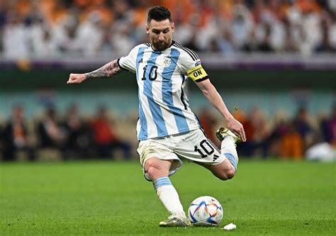 lionel messi argentina netherlands world cup qatar 2022