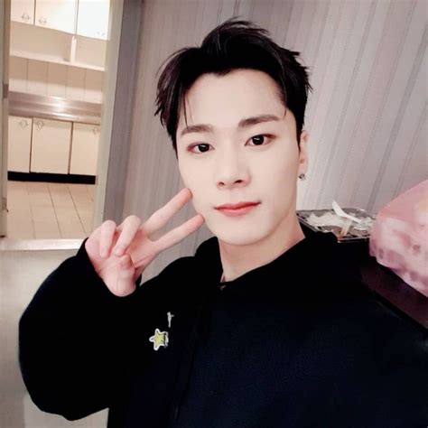 Photos 6 Times Astro’s Moonbin Made It Look Like You Are On A Date With Him Moon Bin Astro