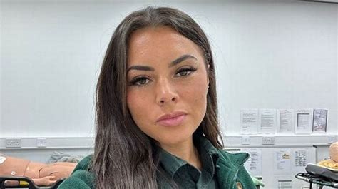 Love Island S Paige Thorne Snubbed From Paramedic Job After Sharing Plans To Return Mirror Online