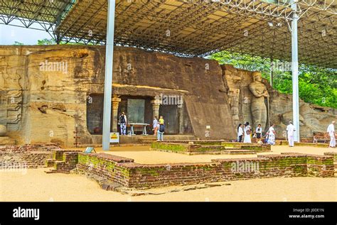 Polonnaruwa Sri Lanka November 27 2016 Archaeological Site Of Gal