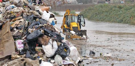 Rivers Of Garbage In Beirut Menafncom