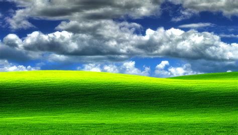 Prompthunt Bliss The Windows Xp Wallpaper