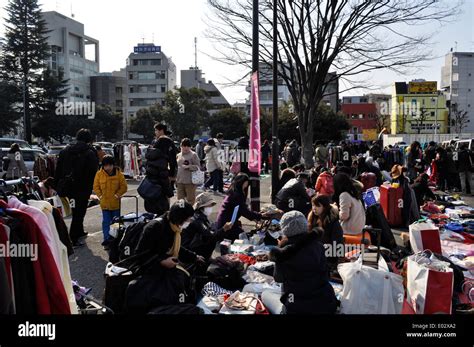 Meiji Koen Parktokyojapan Flea Market Stock Photo Alamy