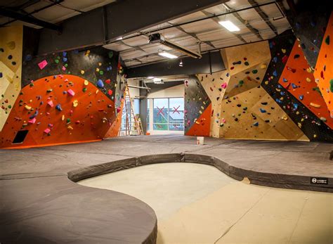 Best Indoor Climbing Gyms In Denver Rock Climbing Gym Indoor