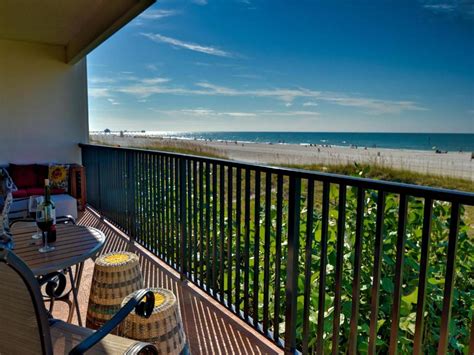 Representing the quieter side of miami real surfside is centrally located for quick access to south florida's favorite neighborhoods, where residents can walk to the upscale urban amenities. Surfside Condos 202, Clearwater Beach, FL - Booking.com