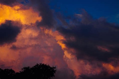 Dramatic Sky By Lamica Wilson 500px Sky Dramatic Sunrise Sunset