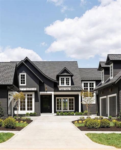 15 Chic Black Houses All Black Exteriors For Your Next Repaint