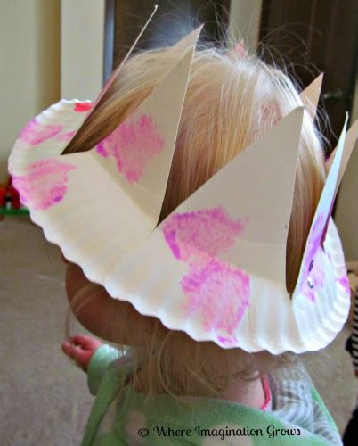 Remove dandelions from the lawn. Easy Crown Craft for Kids - Where Imagination Grows