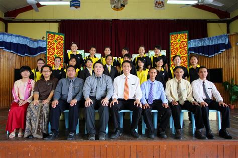 Pelajar adalah yang bersekolah di sekolah kerajaan ataupun. Kelas Tingkatan Enam SMK Marudi,Baram,Sarawak: Album ...