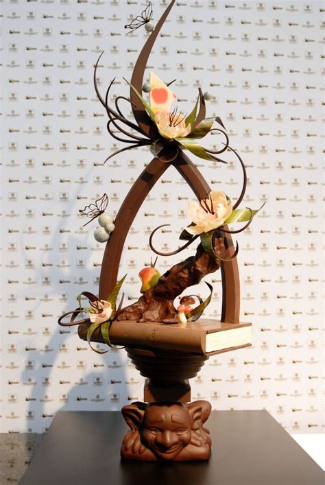 Chocolate Sculptures Chocolate Art Chocolate Showpiece