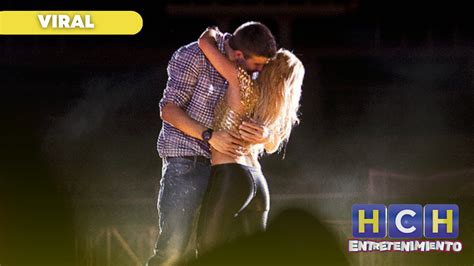 El Día Que Shakira Invitó A Gerard Piqué A Bailar Con Ella En El Escenario Hchtv