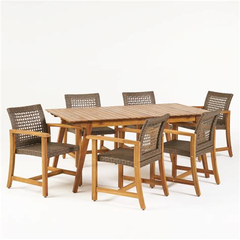 Edgewood Outdoor 8 Seater Acacia Wood Dining Set With Expandable Table