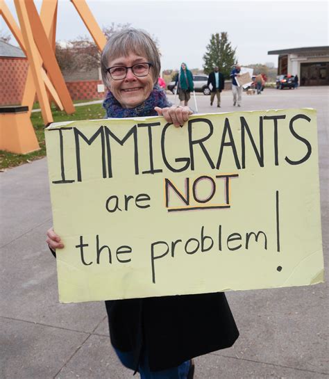 Alianza Holds Rally For Immigrant Rights The Lawrentian
