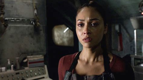 Why Raven Is The Best Natural Leader On The 100