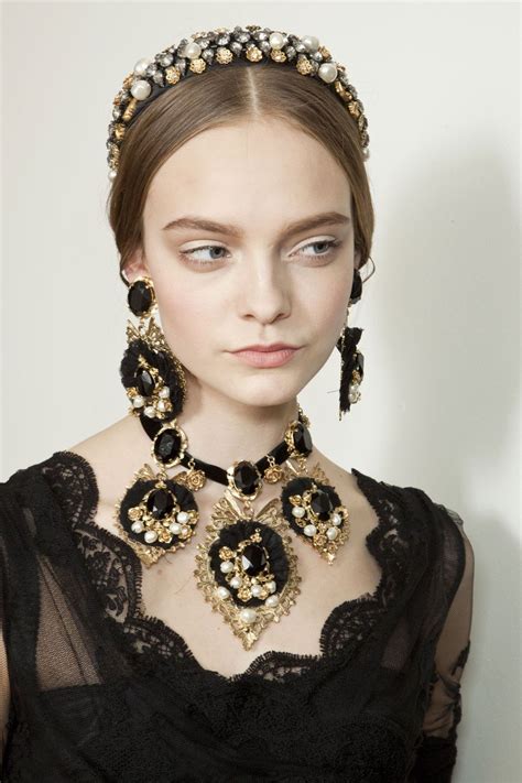 Dolce And Gabbana Fall 2012 Baroque Fashion Dolce And Gabbana Fashion