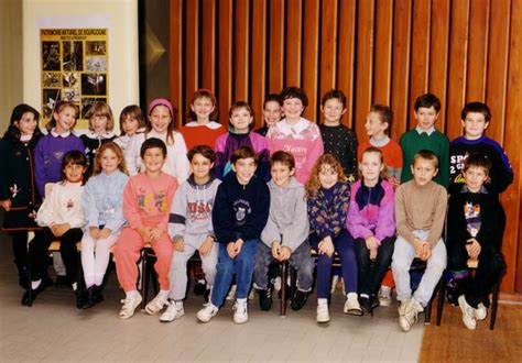 Photo De Classe Cm2 De 1992 Ecole Primaire Copains Davant