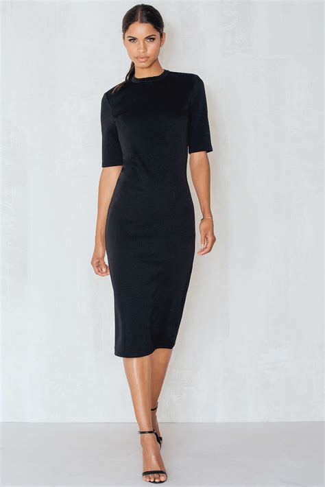 This Classic Black Dress Is Amazing The Fitted Mid Sleeve Dress By Filippa K Comes In Black An