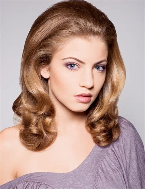 So follow us now to see more. 1960s inspired hairstyle with long flowing waves that curl ...