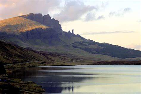 Best Place To Visit Around The World Isle Of Skye A Must Visit Site