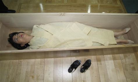“well Dying Course” In South Korea Includes Test Run In A Coffin