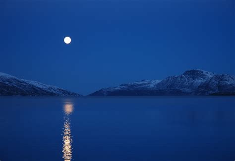 Full Moon Lake Mountains Hd Nature 4k Wallpapers Images Backgrounds