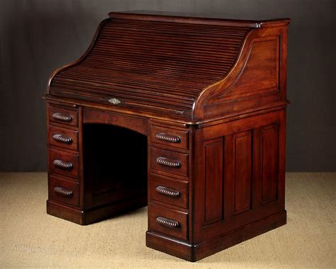 Here are 20 things you need to know before you drop a little or a lot on what you hope will be a great desk that looks even better. Edwardian Walnut Roll Top Desk C.1905. - Antiques Atlas