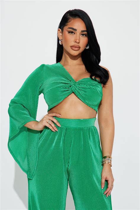 amaya plisse pant set kelly green fashion nova matching sets fashion nova
