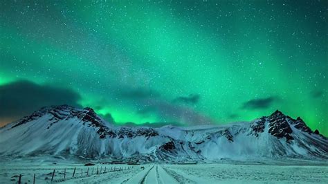 Epic Aurora Borealis Over Greenland And Iceland Aurora Sky Aurora
