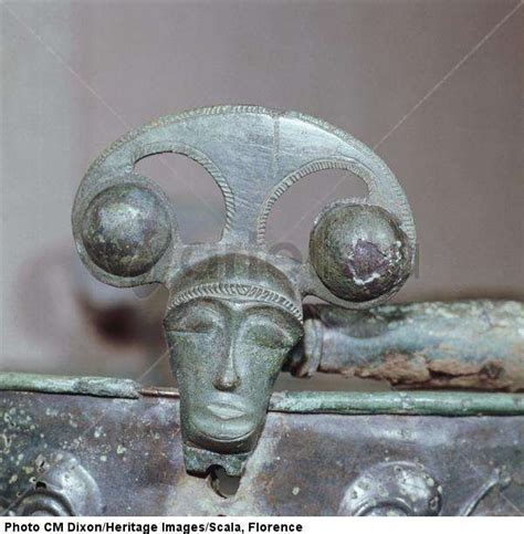 Celtic Bronze Head On Bucket Aylesford Kent England C 1st Century