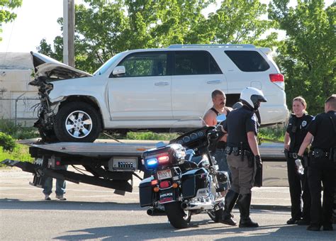 Man charged after 5-vehicle injury accident in Ogden | Gephardt Daily