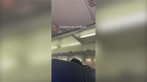Stop Sending Naked Pictures Swa Passenger Sends Nude Photos To Everyone On Houston Flight To