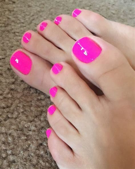 Pin By Nancy Fichtelberg On Nails With Images Toe Nail Color Best