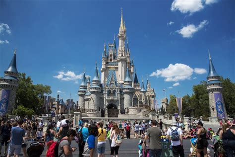 The Best Days To Go To Disney World 2024 And How To Avoid The Busiest Days