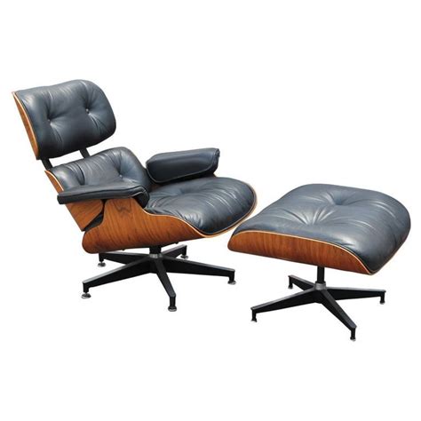 32 3/4 w x 32 h x 32 3/4 d x 15 seat height ottoman: Black Leather and Rosewood Herman Miller Eames Lounge ...
