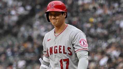 Shohei Ohtani Injury Update Angels Star Out Of Lineup Monday After